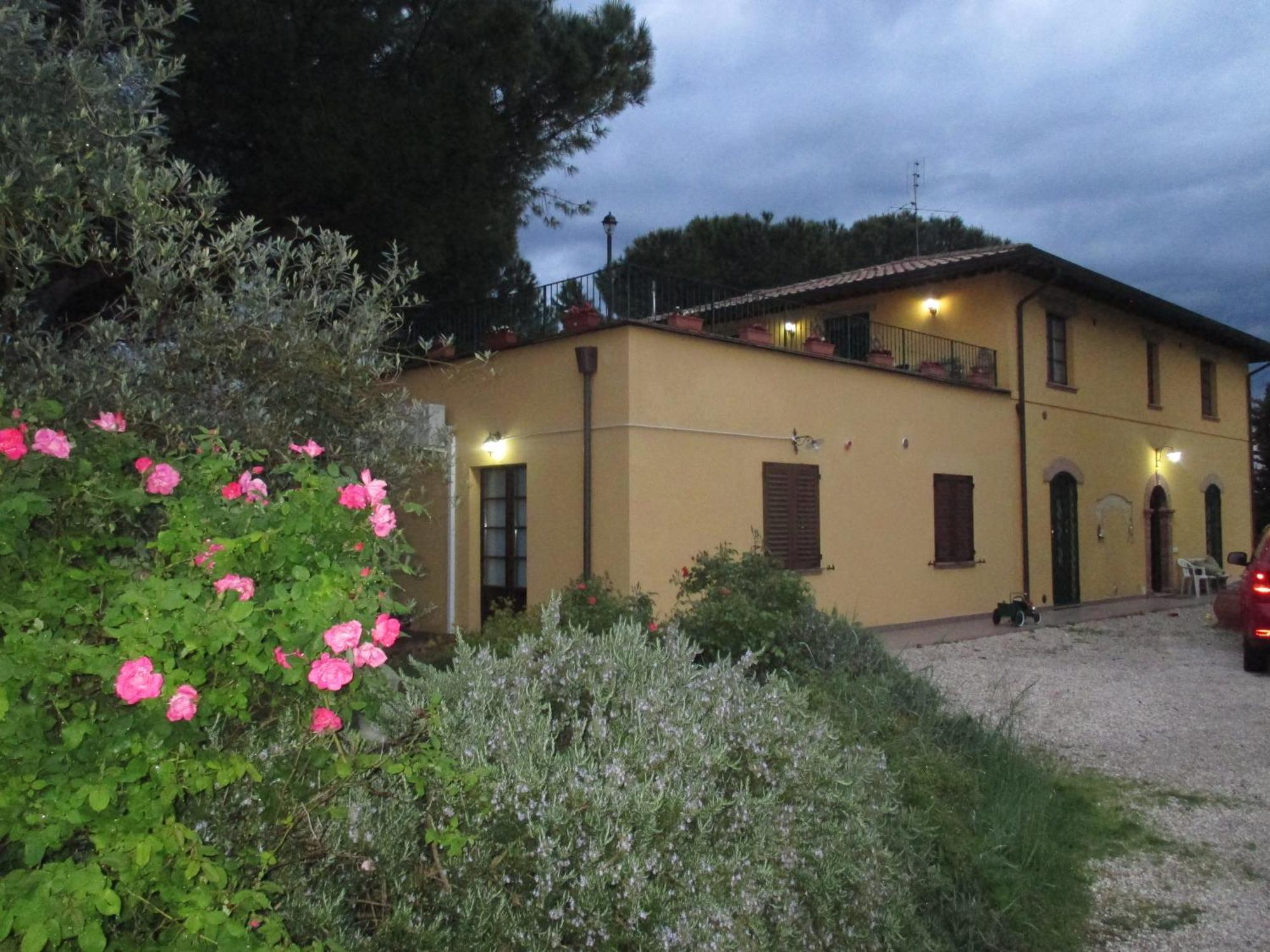Relais"La Cappuccina" Rooms&Apartments Asís Exterior foto
